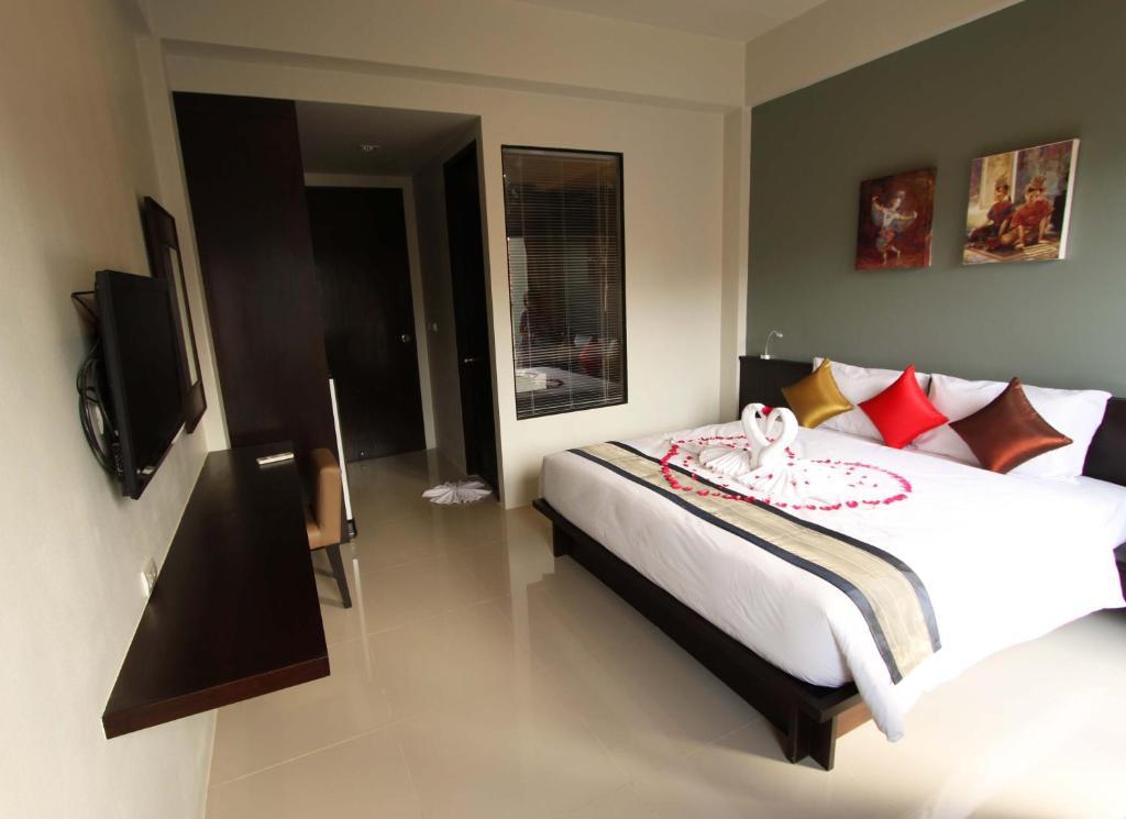 Leisure Place Phuket 查龙 客房 照片