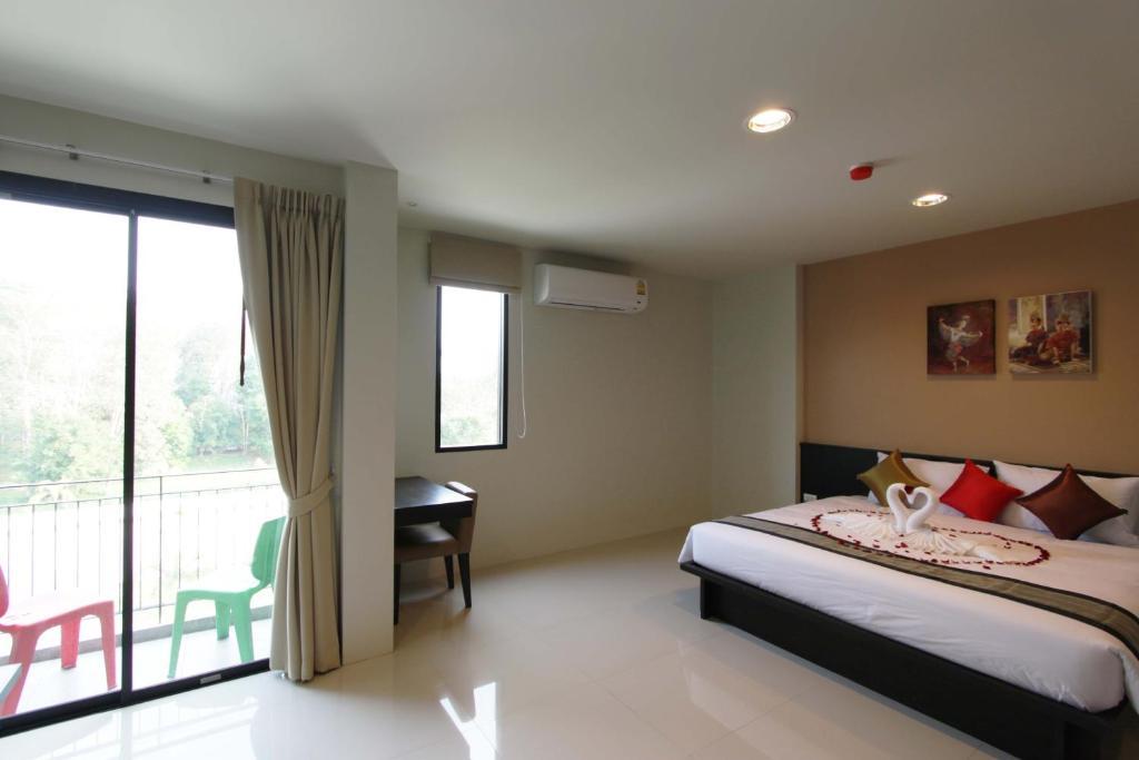 Leisure Place Phuket 查龙 客房 照片