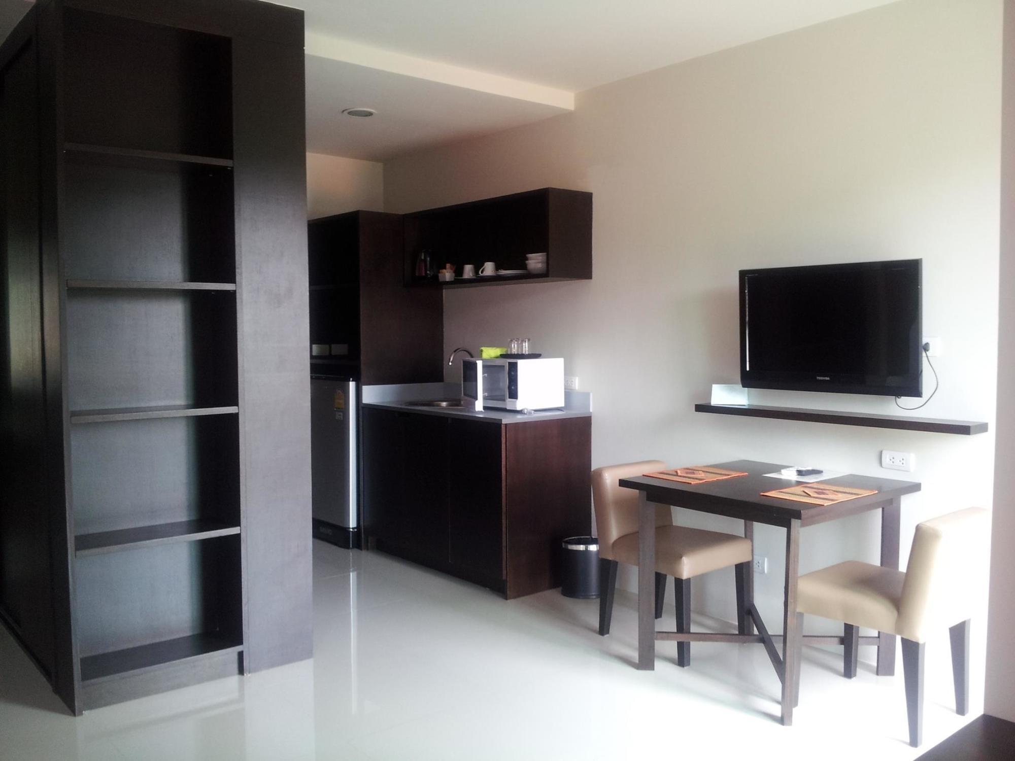 Leisure Place Phuket 查龙 外观 照片