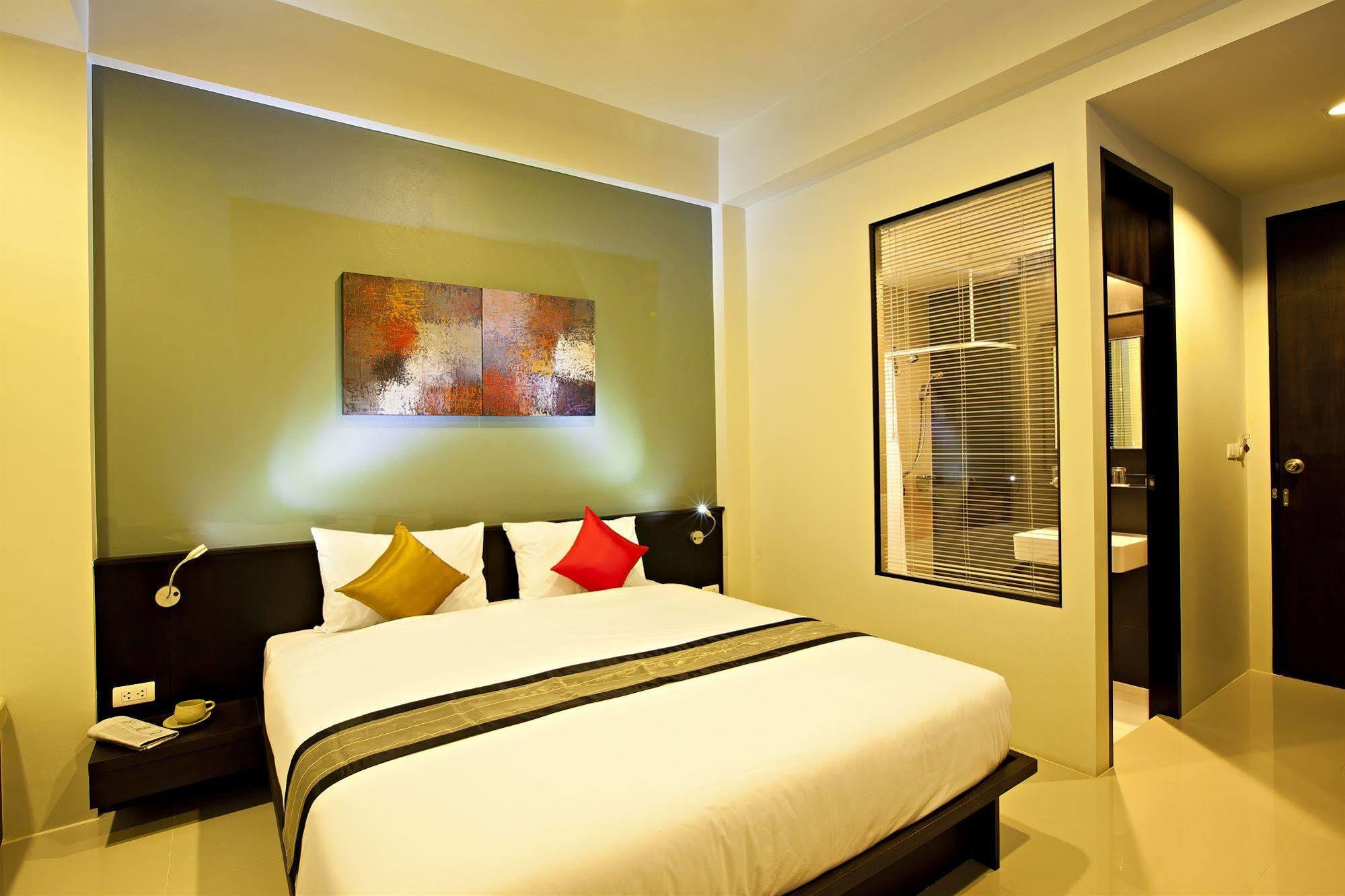 Leisure Place Phuket 查龙 外观 照片